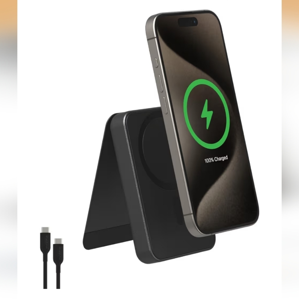 mophie Snap+ Powerstation Mini with Stand
